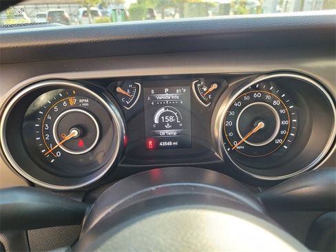 Used 2021 Jeep Gladiator Sport image 25