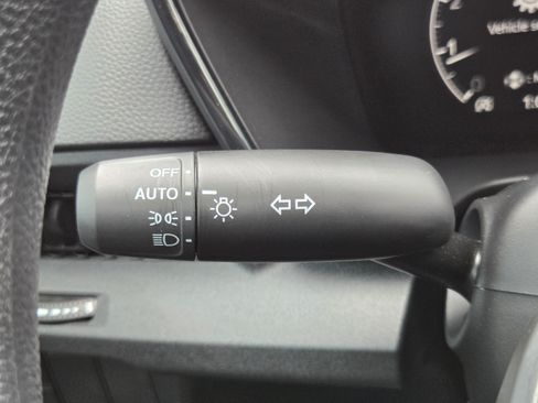 Certified 2025 Honda CR-V EX image 19