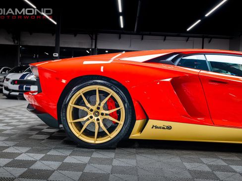 Used 2017 Lamborghini Aventador LP 700-4 image 27