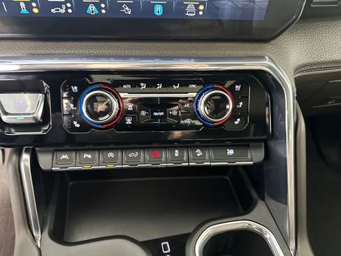 Used 2023 GMC Sierra 1500 Denali w/ Denali Reserve Package image 23