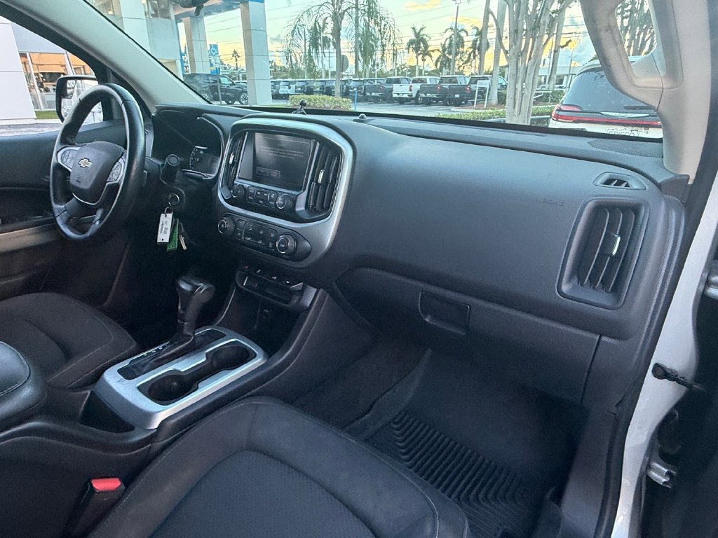 Used 2018 Chevrolet Colorado LT w/ LT Convenience Package RWD image 17