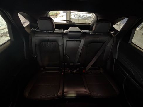 Used 2025 Ford Escape ST-Line image 38