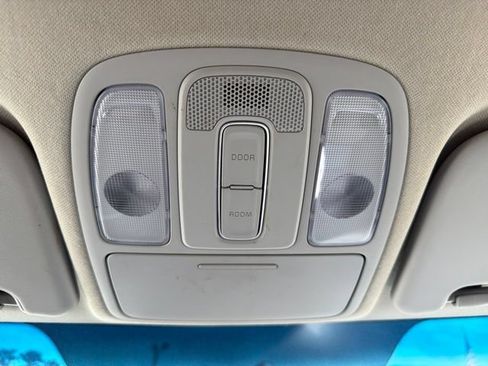 Used 2018 Kia Soul + FWD image 27