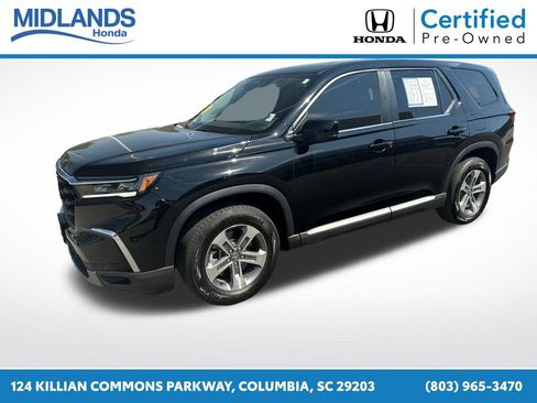 Certified 2025 Honda Pilot EX-L image 3