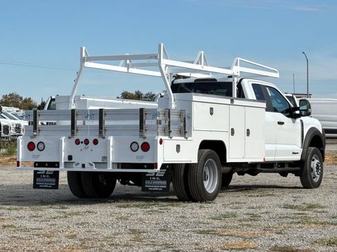 New 2026 Ford F550 4x4 SuperCab Super Duty image 4