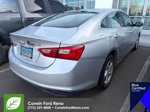Used 2018 Chevrolet Malibu LS FWD image 4
