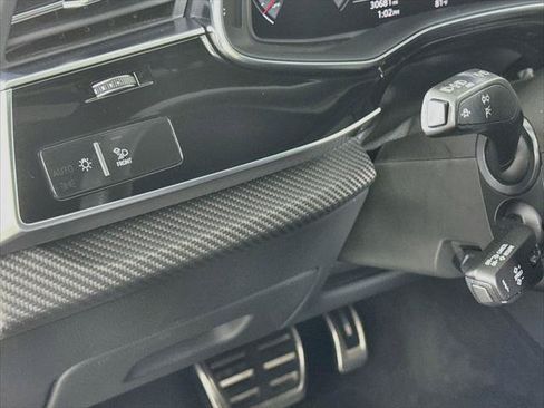 Certified 2025 Audi SQ7 Prestige AWD/4WD image 14