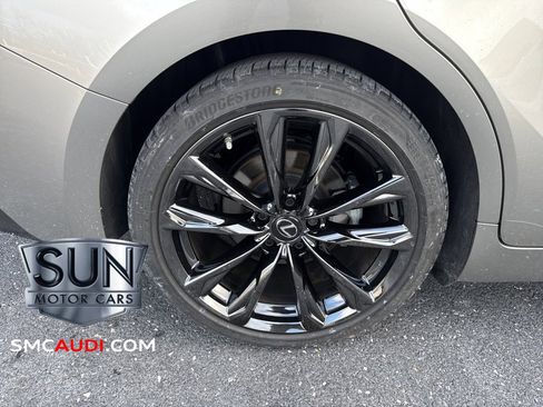 Used 2022 Lexus IS 350 F Sport image 9