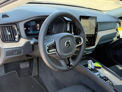 New 2026 Volvo XC60 B5 Core w/ Protection Package Premier image 13