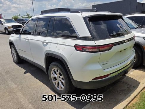 Used 2022 Jeep Grand Cherokee Limited AWD/4WD image 6