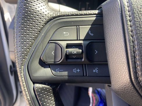 Used 2025 Toyota Tacoma SR RWD image 31