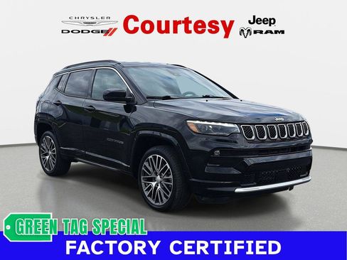 Certified 2023 Jeep Compass Limited w/ Elite Group AWD/4WD image 1