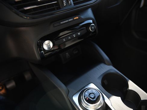 New 2026 Ford Escape ST-Line w/ Tech Pack #1 image 17