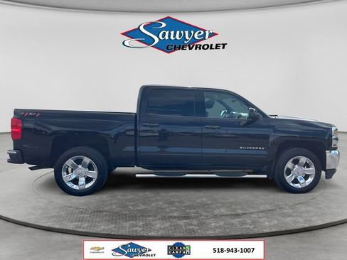 Used 2018 Chevrolet Silverado 1500 LT w/ All Star Edition AWD/4WD image 6