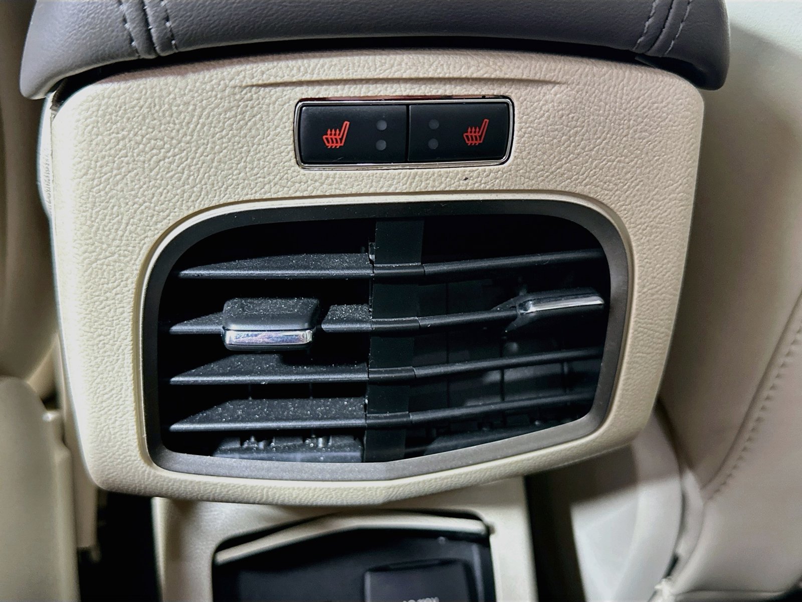 Used 2019 Lincoln MKZ Reserve w/ Reserve Plus Package FWD image 26