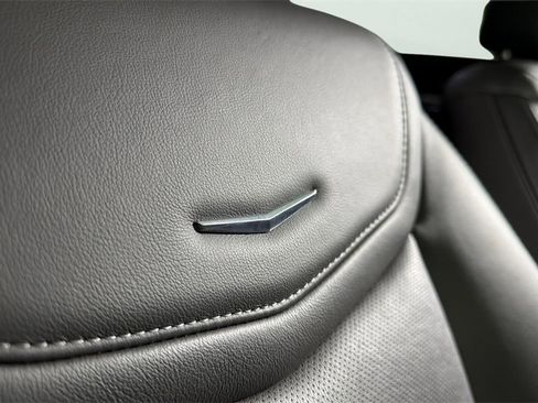 Used 2025 Cadillac XT5 Premium Luxury image 52