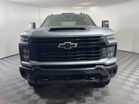 Certified 2026 Chevrolet Silverado 2500 Custom w/ Custom Value Package AWD/4WD image 16
