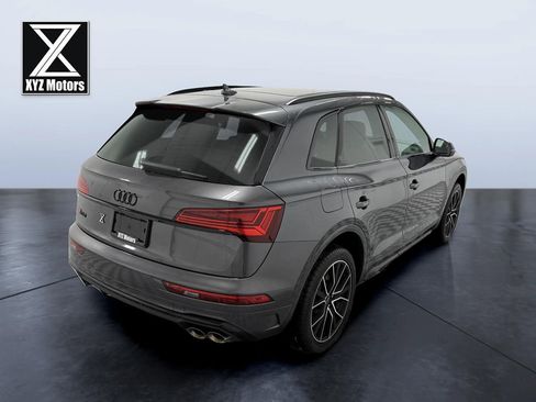Used 2023 Audi SQ5 Premium Plus w/ Premium Plus Package image 6