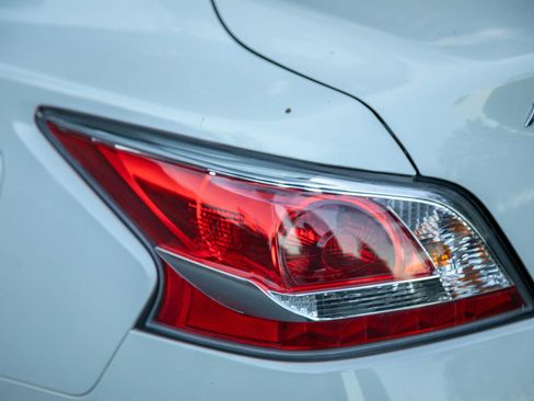 Used 2014 Nissan Altima 2.5 S image 8