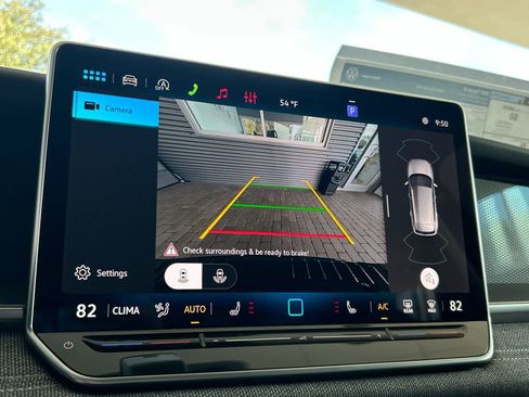 New 2026 Volkswagen Tiguan S FWD image 24