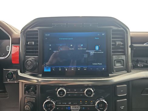 Used 2021 Ford F150 Lariat w/ Equipment Group 502A High AWD/4WD image 18