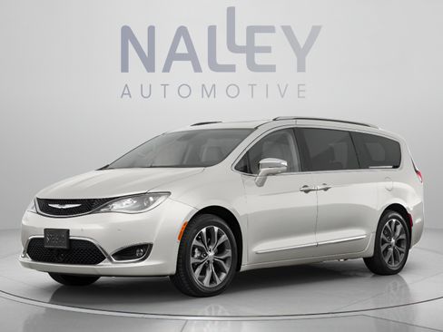 Used 2019 Chrysler Pacifica Limited w/ Advanced Safetytec Group FWD image 2