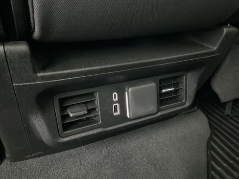 Used 2025 Chevrolet Silverado 3500 LT w/ Convenience Package image 37