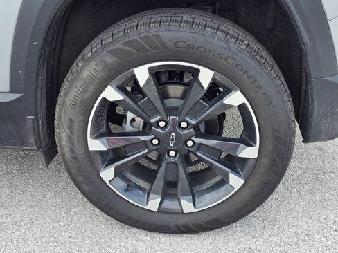 Used 2026 Chevrolet Equinox RS w/ LPO, Floor Liner Package AWD/4WD image 7