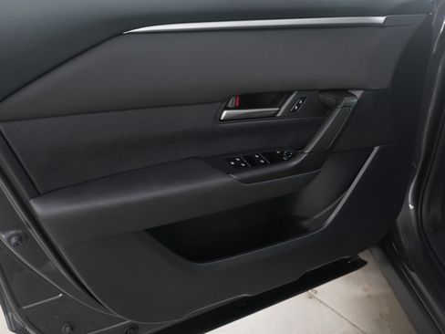 Used 2023 MAZDA CX-50 2.5 S w/ Preferred Plus Pkg image 24