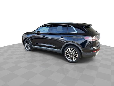 Used 2019 Lincoln Nautilus Reserve image 6