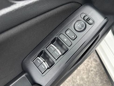 Certified 2025 Honda Civic Sport image 9