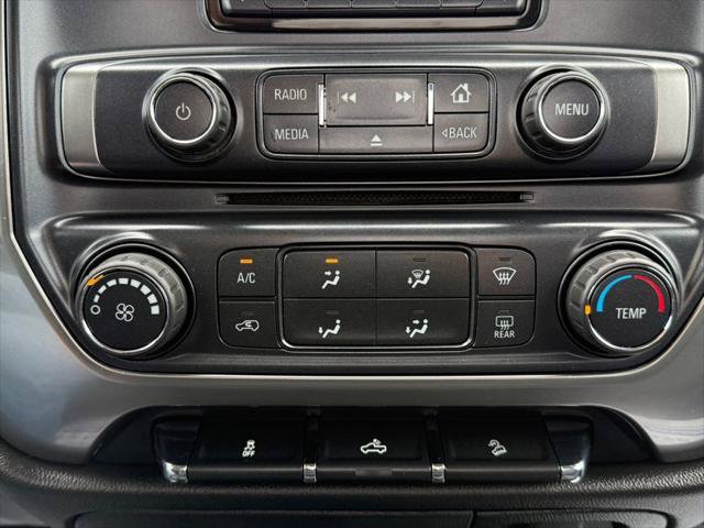 Used 2015 Chevrolet Silverado 3500 LT w/ LT Convenience Package AWD/4WD image 19