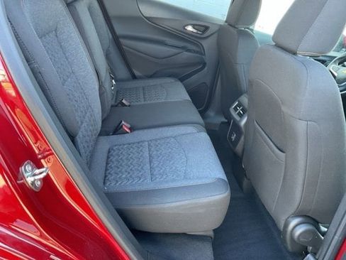Used 2023 Chevrolet Equinox LT image 10