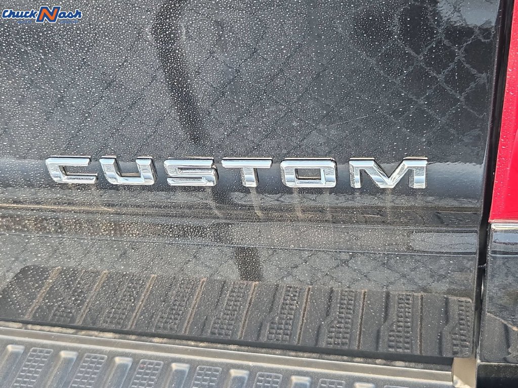 Used 2025 Chevrolet Silverado 1500 Custom RWD image 6