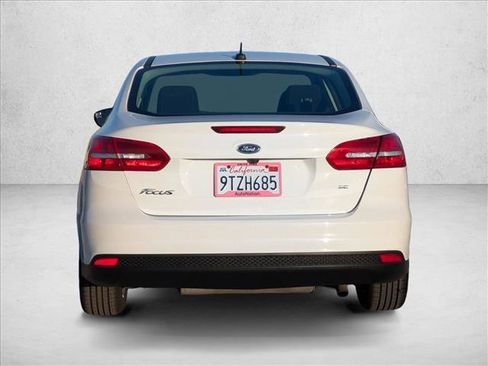 Used 2015 Ford Focus SE image 7