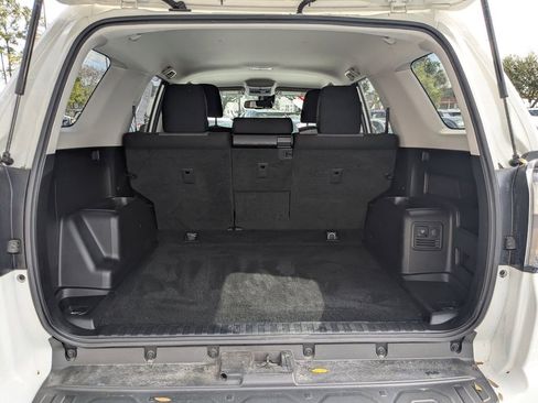 Certified 2022 Toyota 4Runner SR5 image 12