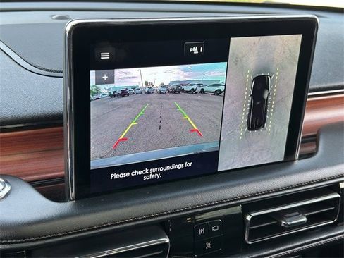 Used 2021 Lincoln Aviator Reserve w/ Elements Package Plus image 29