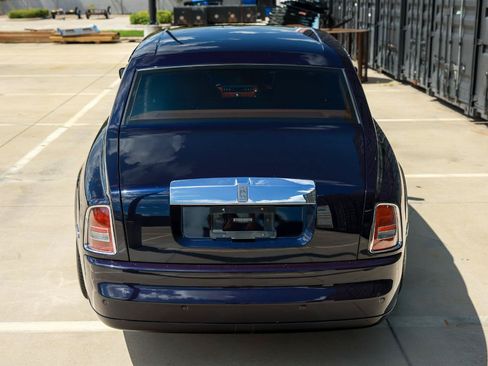 Used 2006 Rolls-Royce Phantom Sedan RWD image 9