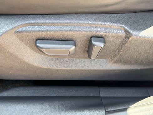 Used 2025 Mitsubishi Eclipse Cross SE AWD/4WD image 14