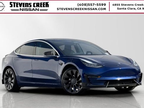 Used 2020 Tesla Model 3 Standard Range Plus image 1