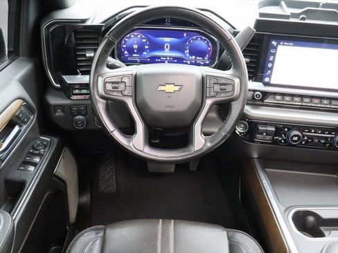 Certified 2024 Chevrolet Silverado 3500 High Country w/ High Country Premium Package AWD/4WD image 25