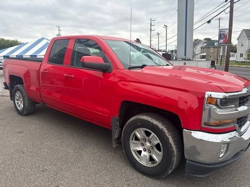 Used 2018 Chevrolet Silverado 1500 LT w/ All Star Edition AWD/4WD image 4