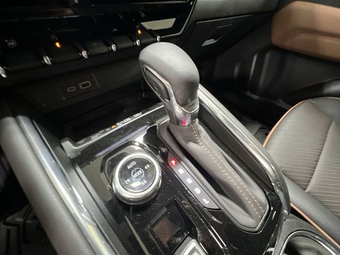 New 2025 GMC Canyon AT4 w/ Nightfall Edition image 16