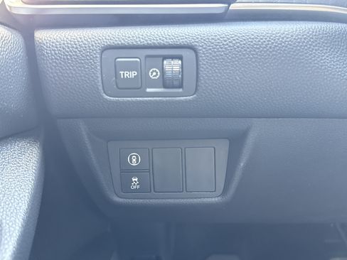 Used 2018 Honda Accord EX-L image 29