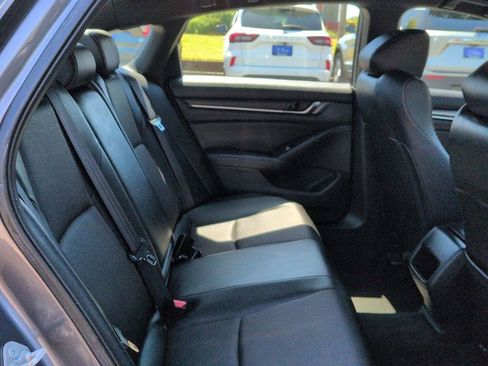 Used 2019 Honda Accord Sport image 28