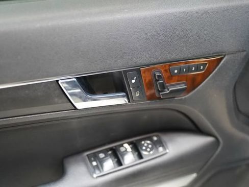 Used 2010 Mercedes-Benz E 350 Coupe image 12