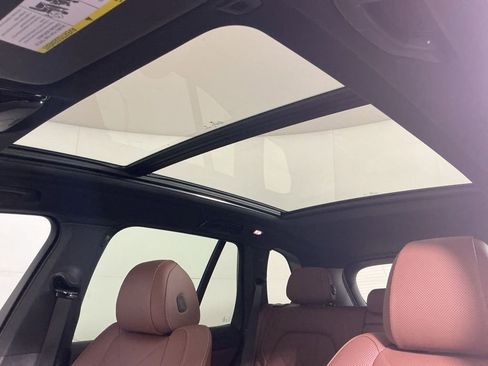 Certified 2025 BMW X5 sDrive40i w/ Premium Package image 24