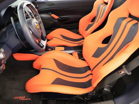 Used 2020 Ferrari 488 Pista Coupe RWD image 22