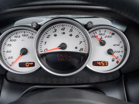 Used 2003 Porsche Boxster S image 18