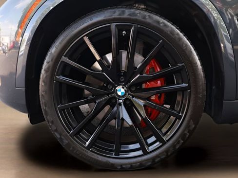 Used 2022 BMW X5 sDrive40i w/ M Sport Package RWD image 55